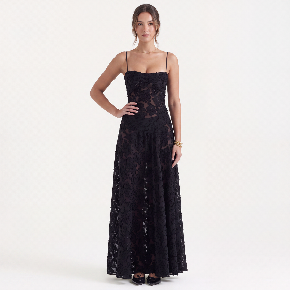 Élodie Lace Maxi Dress